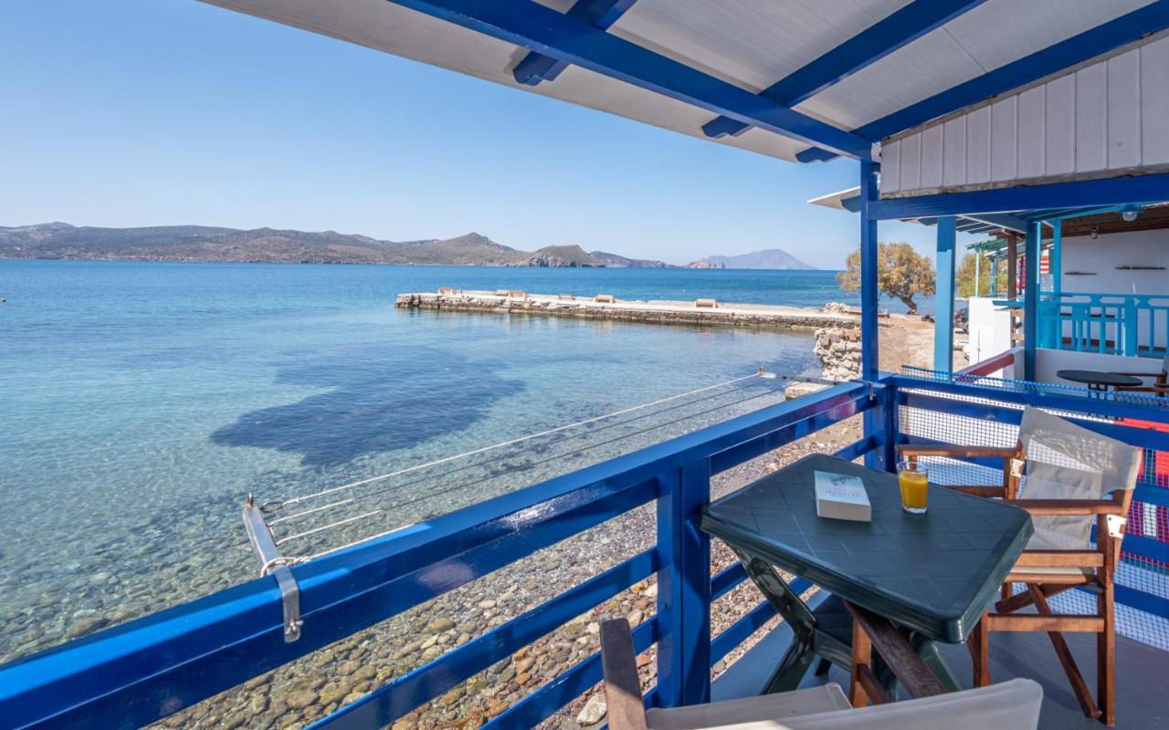 Blue Traditional Boathouse In Klima Klima  Exterior foto
